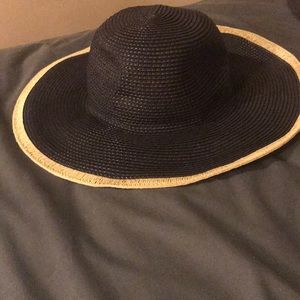 The limited- sun hat